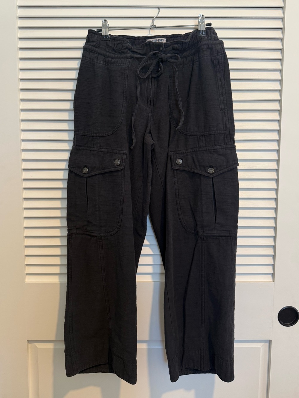 We The Free Park Ave Pull-On Cargo Pants – Black – Size M - Picture 4 of 9